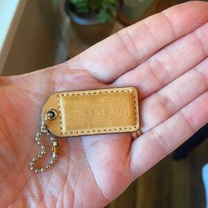♥️💖 Coach Tan Leather Hang Tag Bag Charm Key Fob